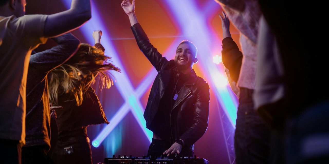 Groove at Work: Illustrations from EDM’s Biggest Tracks