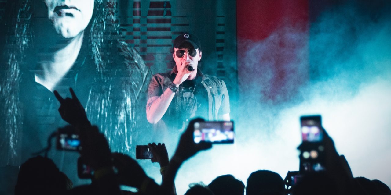 Key Artists Driving the Rise of Live Vocals in EDM Performances