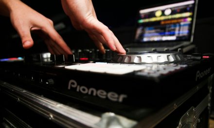 The Impact of Sampling on the EDM Landscape