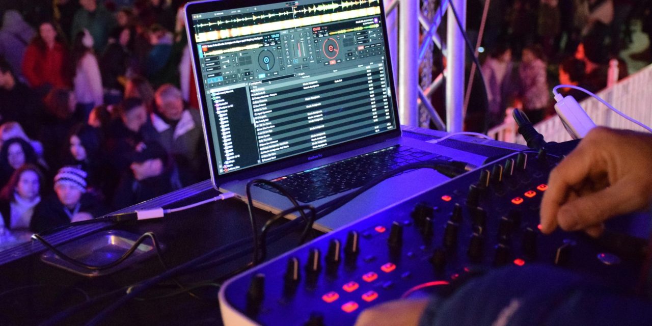 Beyond the Beat: How Sound Design Shapes Emotion in Soulful EDM