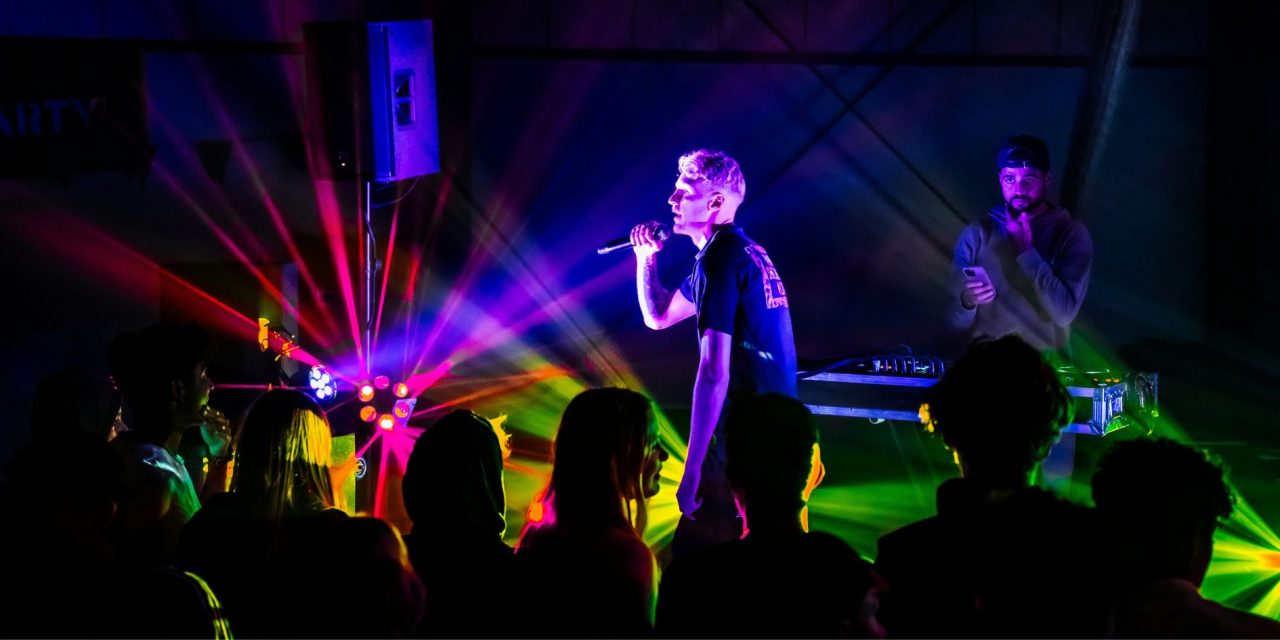 EDM’s New Vocal Era: The Return of the Singalong Build 
